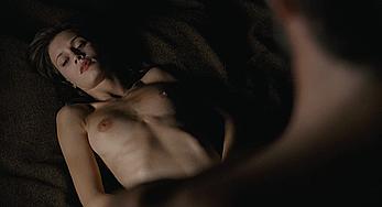 Actress - Marine Vacth: Movie - Young & Beautiful